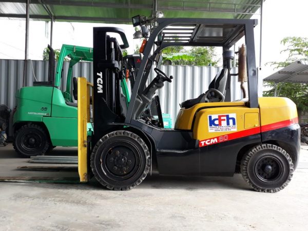 Xe nâng hàng TCM 3 Tấn FHD30T3 (dầu) | KFH